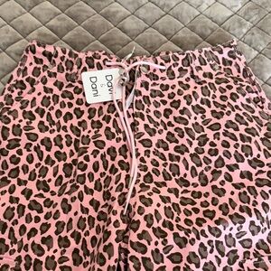 DAVI & DANI Pink and Brown Leopard Print Pants
